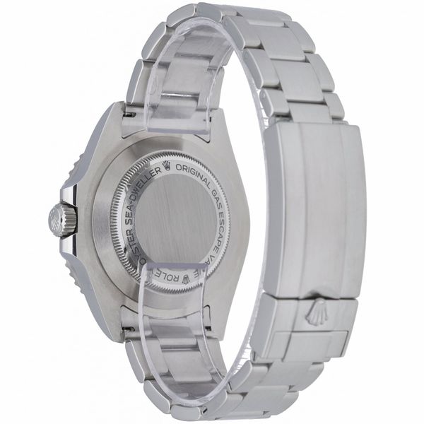 Rolex Sea-Dweller 126600